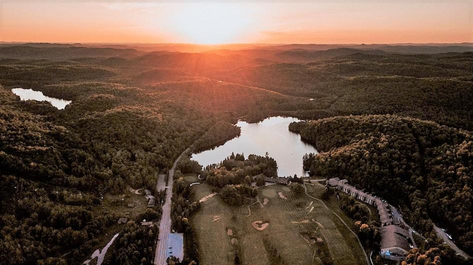 Hotel Et Centre De Villegiature Lac Carling Grenville-Sur-La-Rouge Eksteriør billede
